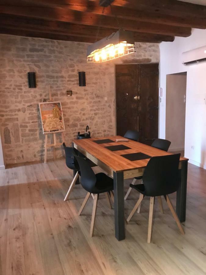 Le Logis De L'Etoile Apartment Nimes Exterior photo